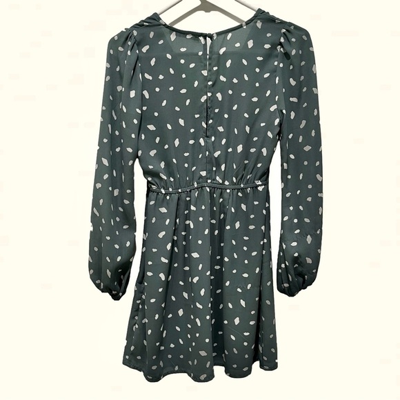 Abercrombie & Fitch Sweetheart Neck Long Sleeve Polka Dot Petite Mini Dress - Picture 3 of 7